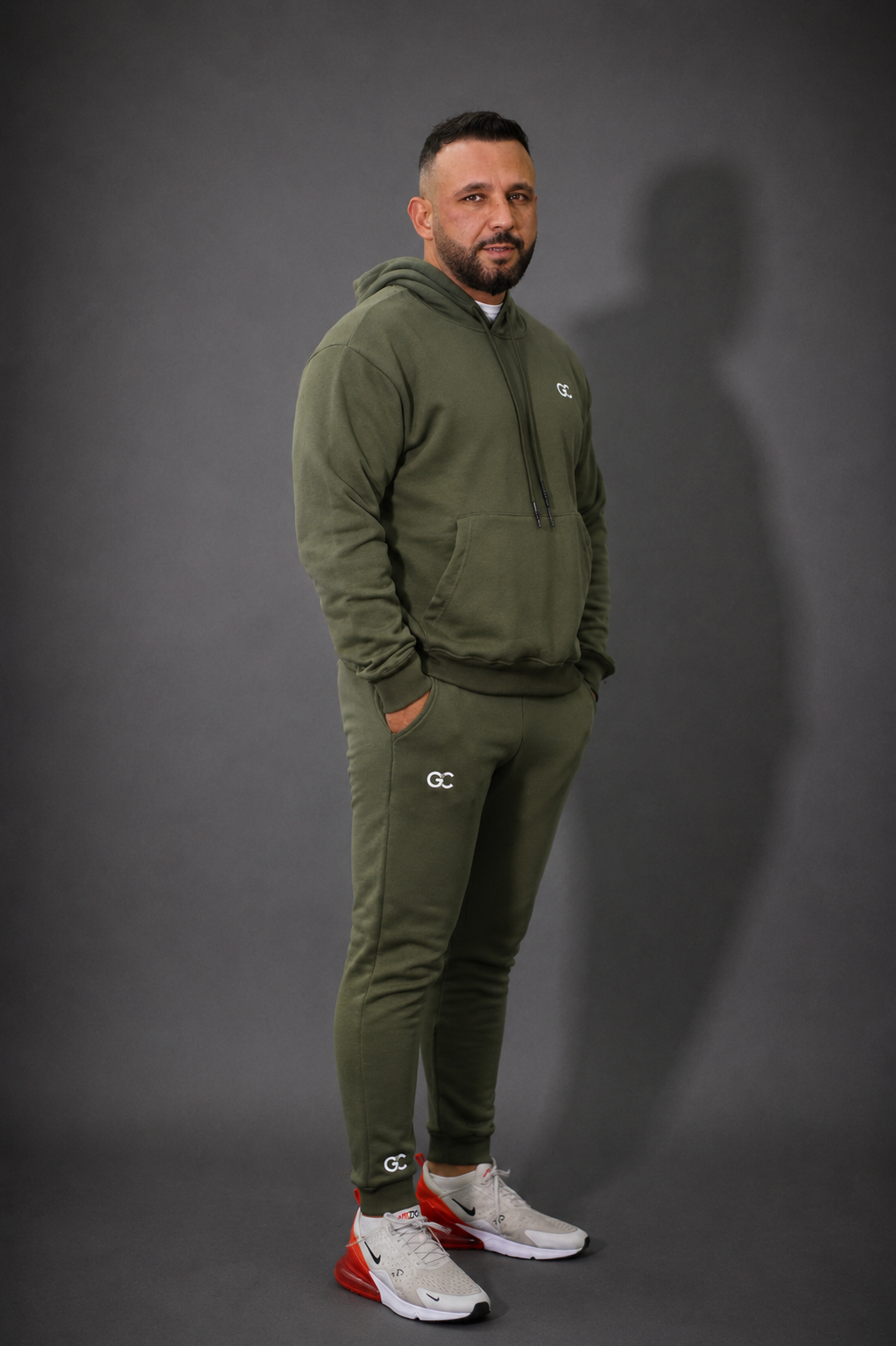 GC SIGNATURE TRACKSUIT SET-IN OLIVE GREEN