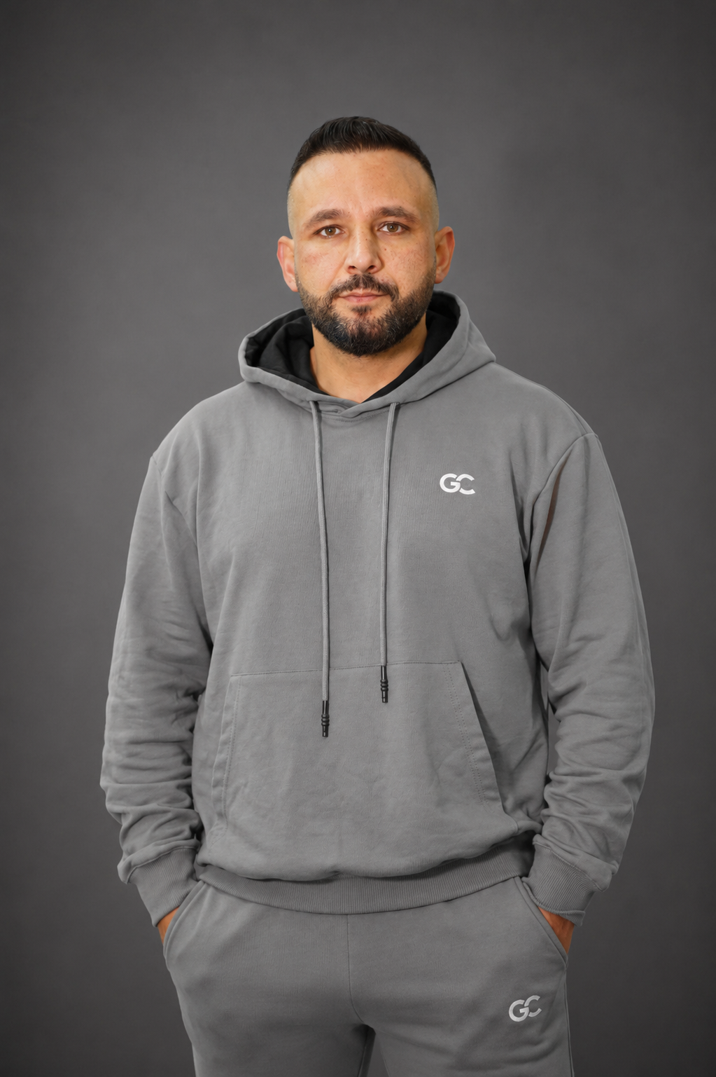 GC UNISEX HOODIE STONE GREY