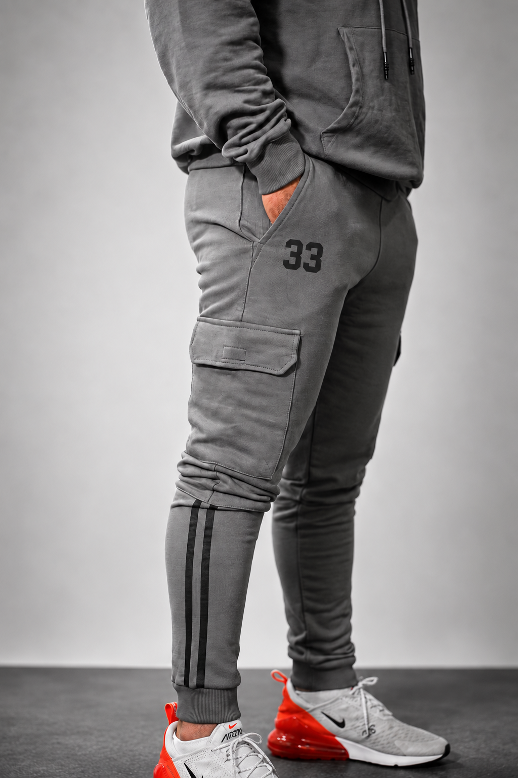 GC N23-33 Cargo Sweatpants