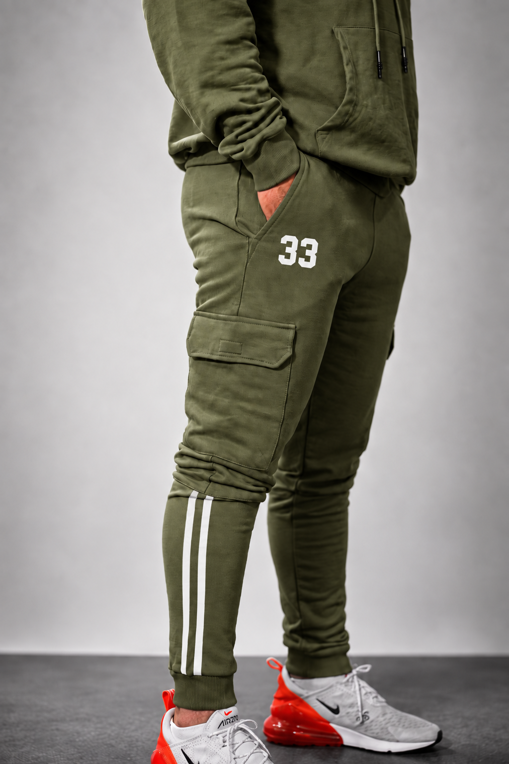 GC N23-33 Cargo Sweatpants
