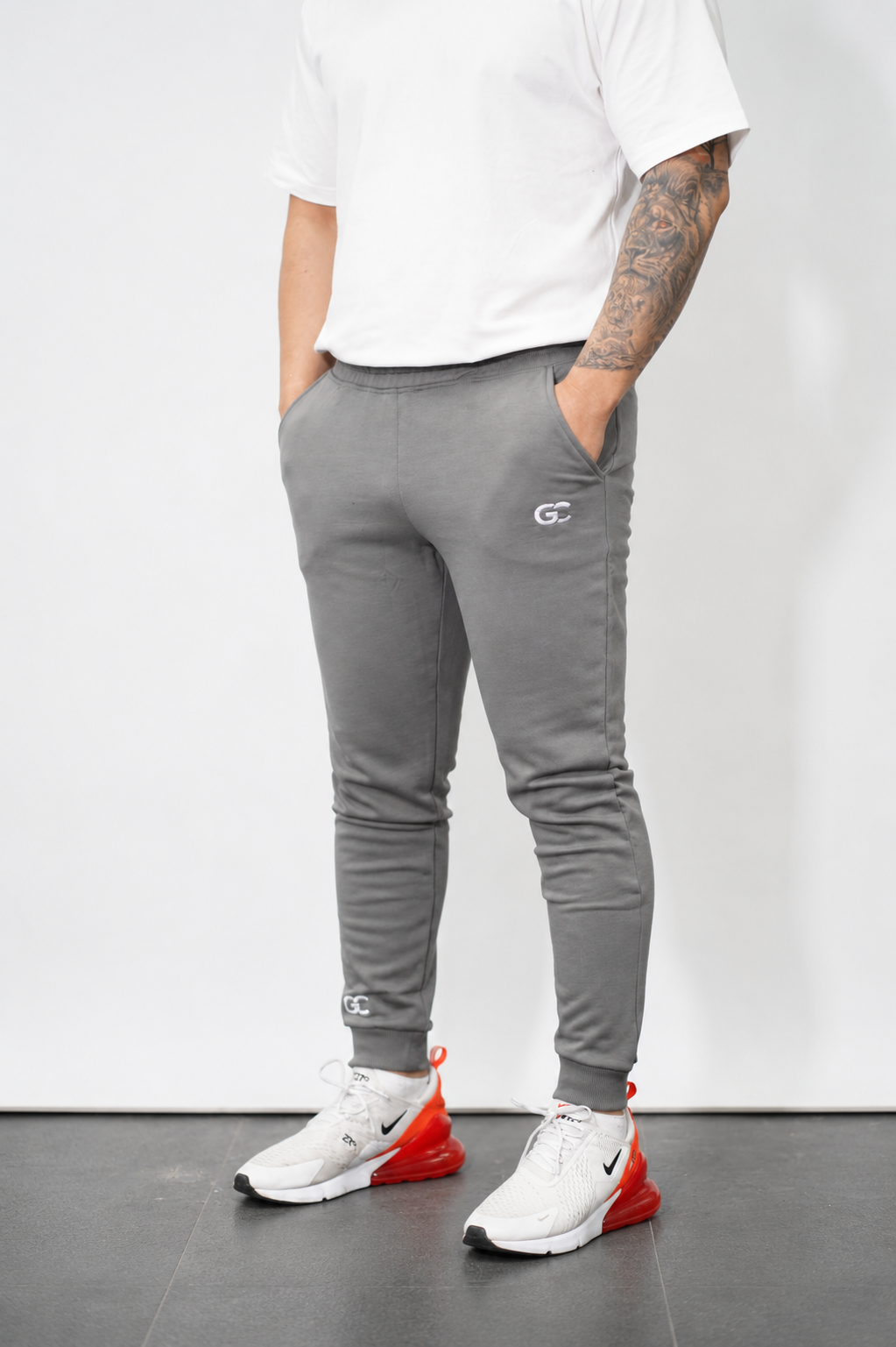 GC SIGNATURE JOGGER STONE GREY